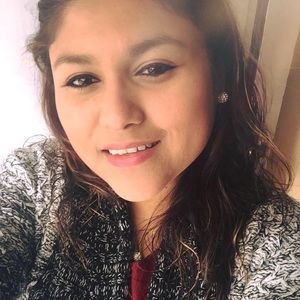 Meet your Posher, Ivette